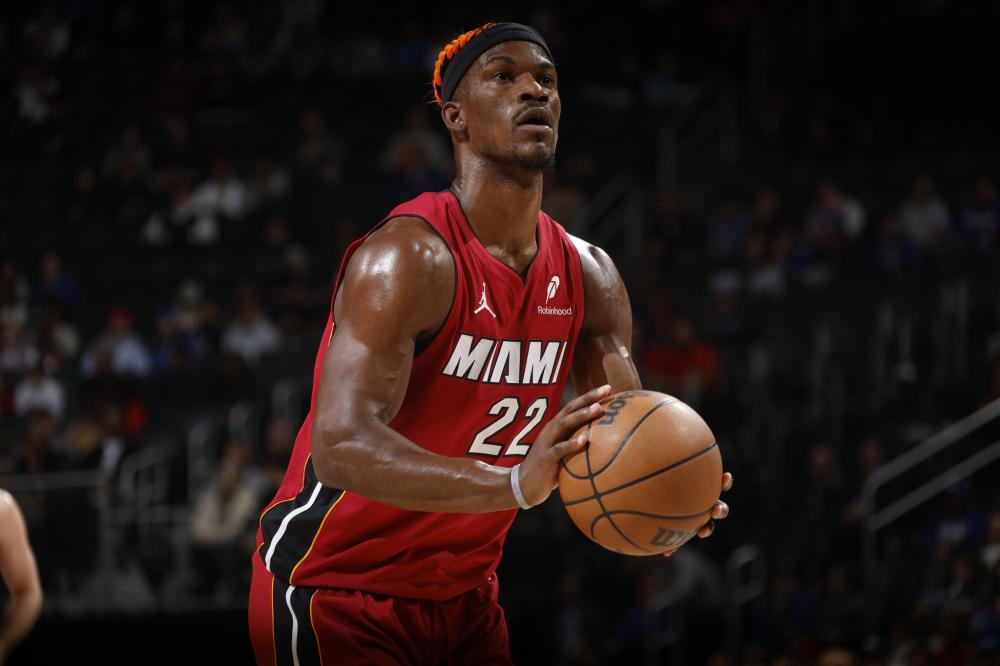 而王曼昱作 而王曼昱作