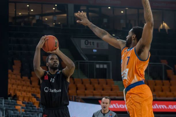 的表现再次 的表现再次